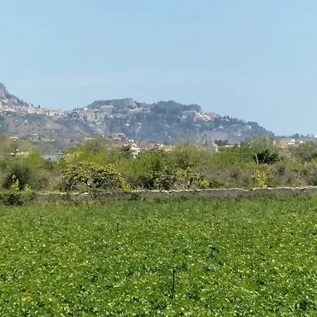 Bilocale Etna Mare Calatabiano